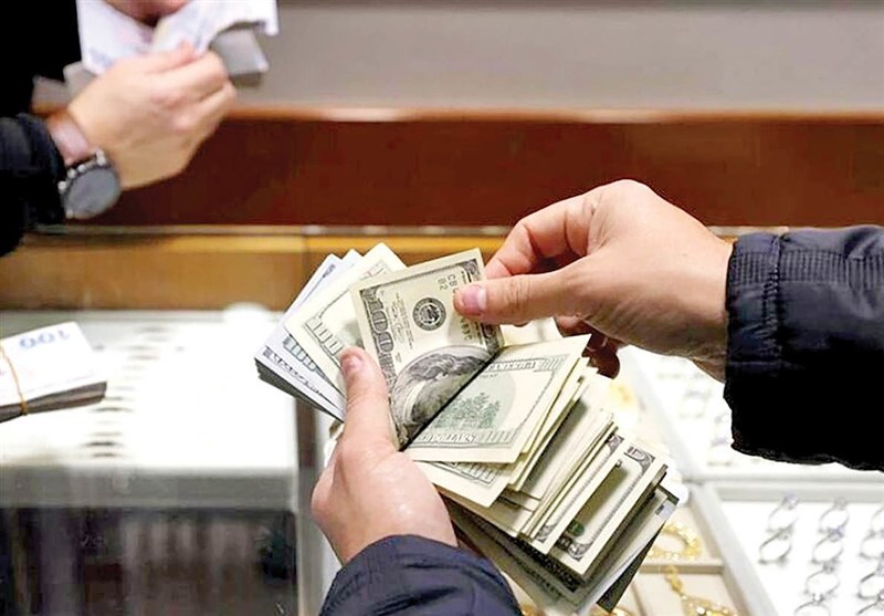 دلار روی خط 140 هزار تومان؛ پایان ارز ترجیحی چه بلایی سر سفره آورد؟