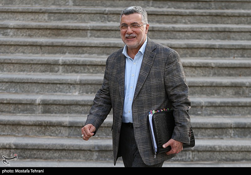 ظفرقندی: در پیک آنفولانزا هستیم/ دستورالعمل‌های لازم صادر شده است