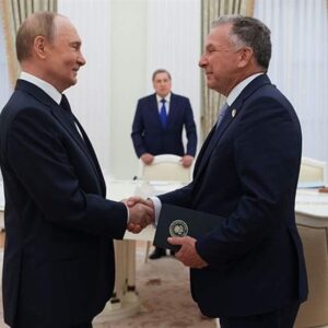 مذاکرات پنهان پوتین با نمایندگان ترامپ در مسکو و بازآرایی ژئو – اقتصادی اروپا