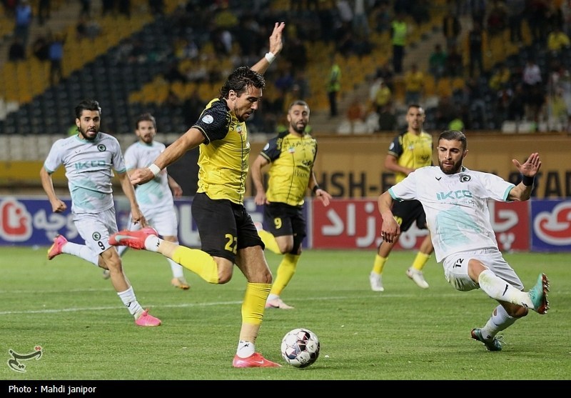 سپاهان با گذر از شگفتی‌ساز به صدر بازمی‌گردد؟