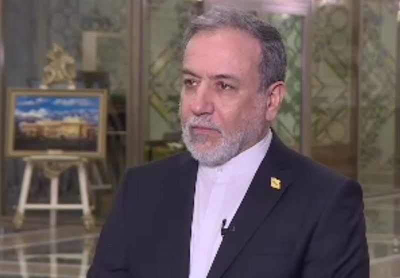 عراقچی: آمریکایی‌ها پیام دادند لطفا از ساعت 4 صبح حمله را متوقف کنید