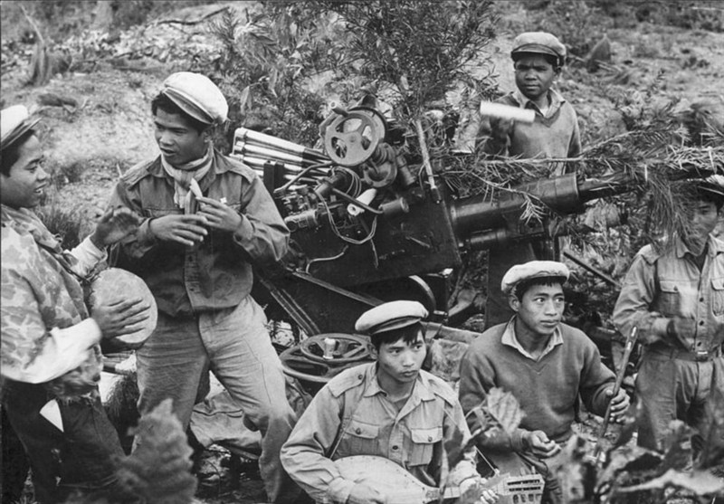 مداخله‌های آمریکا در جهان , کشور آمریکا , افول آمریکا , 