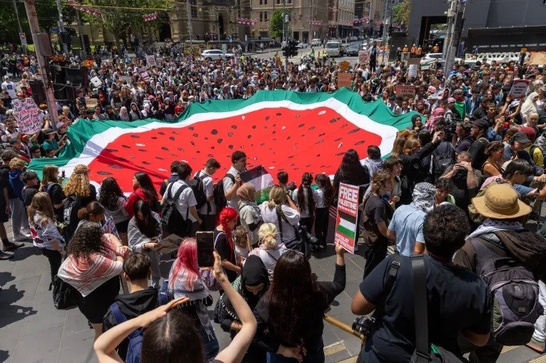 کشور فلسطین , شب یلدا , نقاشی , فرهنگ و هنر در فضای مجازی , نوار غزه , کرانه باختری , 