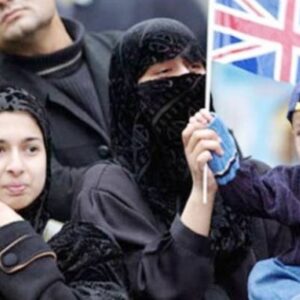 تلگراف خبر داد: مسلمان شدن مردم انگلیس در نتیجه جنگ غزه