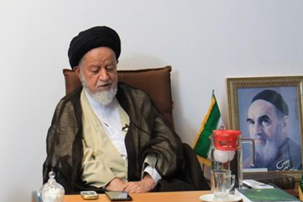 مراسم باشکوه و معنوی تشییع پیکر آیت‌الله شاهچراغی