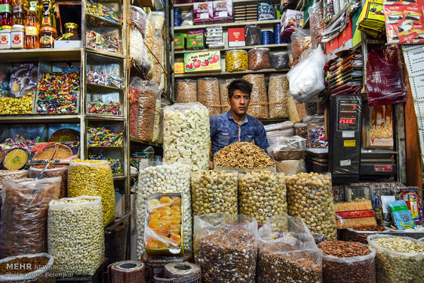 گرانی در شب یلدا؛ سنت‌های دیرینه فارسی‌ها قربانی افزایش قیمت‌