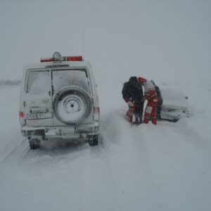 شریعت پناه: تردد در گردنه‌های سردشت بدون زنجیرچرخ امکان‌پذیر نیست