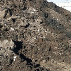 مدیرکل محیط‌زیست اصفهان: نشتی خطوط نفتی خاک استان را آلوده کرده است