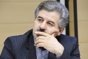 تضعیف نهادهای فرهنگی تضعیف اراده و روحیه خودباوری مردم است