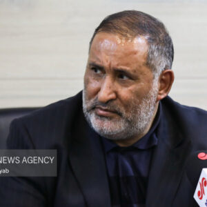 فریاد و فغان زین همه فرهنگ‌فروشان!