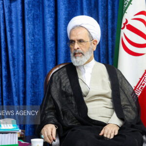 آیت‌الله اعرافی: معرفی دستاوردهای بانوان، مقابله با هجمه دشمن است