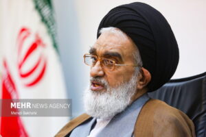 آیت الله سعیدی: نماز معیار سنجش اعمال و محور تربیت دینی جامعه است