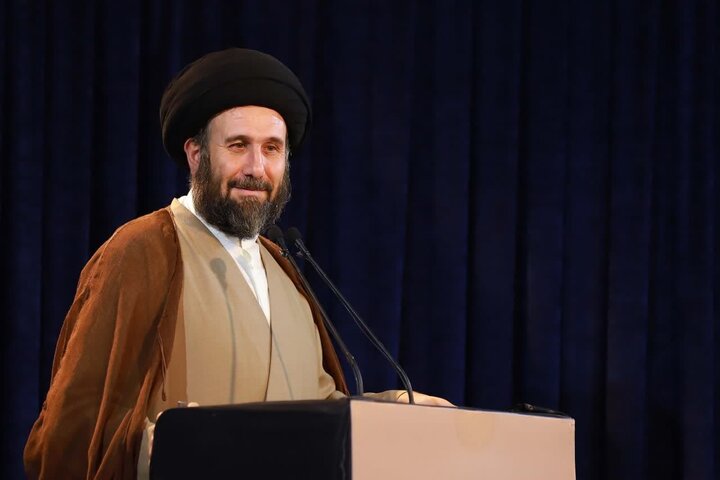 امام جمعه موقت قزوین:باید با همت ملی برابر رانت‌خواران داخلی به‌ایستیم