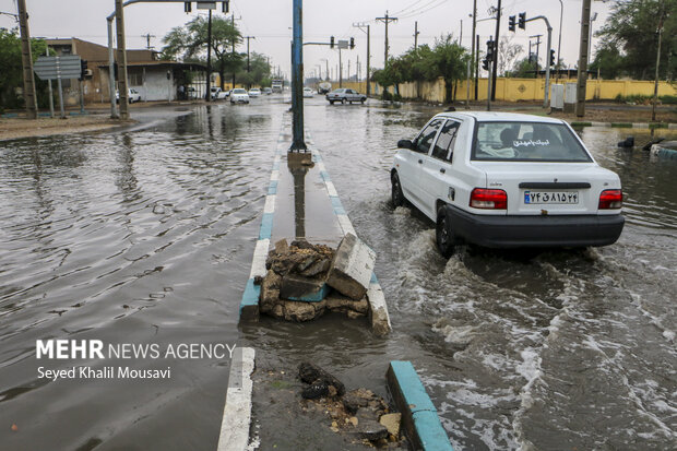 ابرهای سنگین بر فراز خوزستان؛ باران نوید می‌آورد، سیلاب تهدید