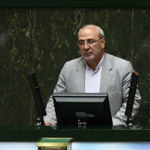 فولاد مبارکه نقش مهمی در پروژه انتقال آب داشت و باید از آن قدردانی کرد