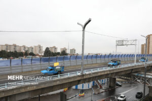 انسداد شبانه مسیر شرق به غرب تونل نیایش و پل صدر