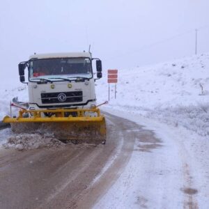 برفروبی و یخزدایی محور دندی-تخت سلیمان