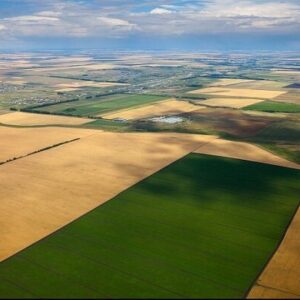 ۲۰ هزار مترمربع از اراضی کشاورزی «اشترینان» به چرخه تولید بازگشت