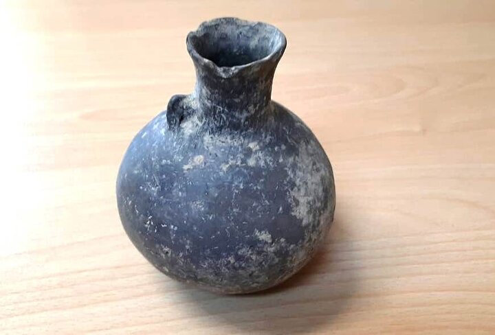 کشف خمره سفالی ۳۰۰ ساله در قزوین