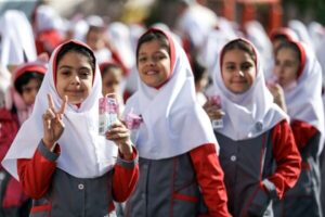 متقیان: توزیع شیر استریلیزه و بهداشتی به مدارس خراسان شمالی آغاز شد