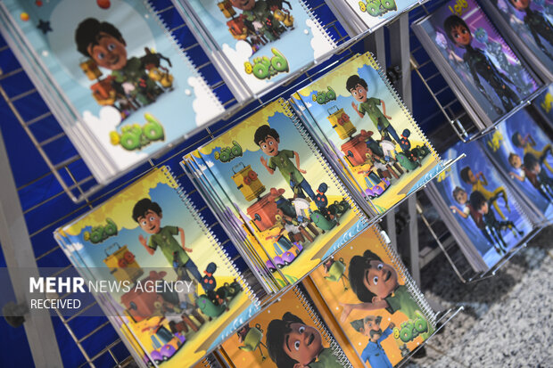 حمایت‌نکردن از شخصیت‌های ایرانی، تضعیف هویت ملی است