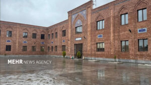 آذرنیا: شبکه ملی موزه‌های آموزش و پرورش ایجاد شود