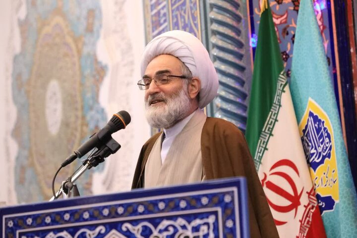 امام جمعه رشت: نگاه اسلامی جایگاه حقیقی زن را احیا کرده است