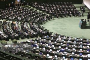 جلسه امروز مجلس در سه شیفت برگزار می‌شود