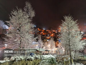 بارش نخستین برف پاییزی در ماسوله
