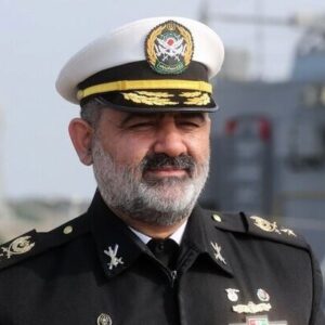 ایرانی: دشمن به دنبال تجزیه و از بین بردن انسجام ملی است