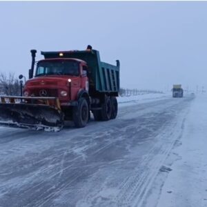 عملیات برف روبی در محور سیاهکل-دیلمان