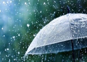 ادامه بارندگی در استان سمنان؛ آلودگی‌ها شسته شد