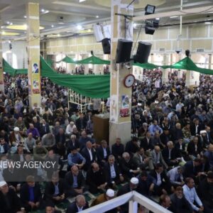 برگزاری نمازجمعه خرم‌آباد با ویژه‌برنامه ولادت حضرت زهرا(س)