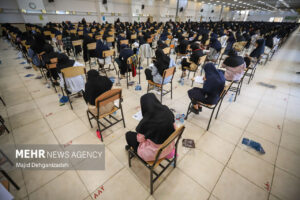 لزوم بکارگیری فناوری در برگزاری کنکورها و اجرای طرح آزمونهای الکترونیک