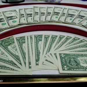 خودرو ۵.۹ میلیارد دلار، ارز گرفت