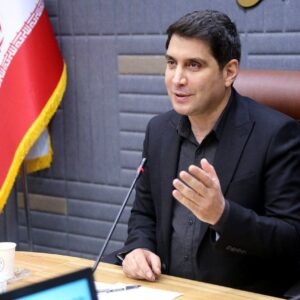 لهونی:۵۰ درصد مالیات کولبران در قانون ساماندهی تجارت مرزی حذف شد