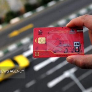 کاهش کارت سوخت در جایگاه ها؛ مسئولان تکذیب می کنند ومتقاضیان تایید