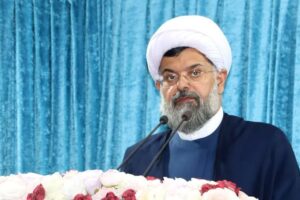 امام جمعه دشتی: بازار نباید رها باشد