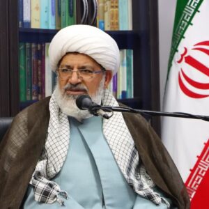 آیت‌الله نظری نماد اخلاص، ساده‌زیستی و پاسداری از انقلاب است