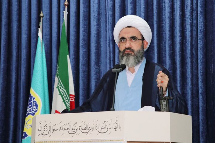 محمدی: نادیده گرفتن شهرستان‌ها در رویدادها، وحدت را خدشه‌دار می‌کند