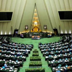 تذکر ۶۰ نماینده؛ از افزایش قیمت کالاهای اساسی جلوگیری شود