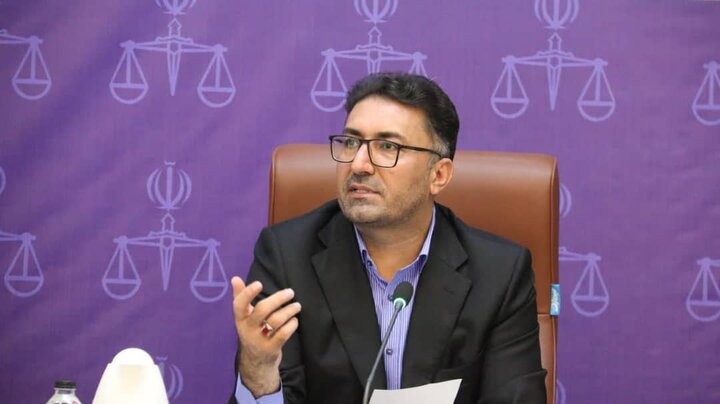 قهرمانی: مالیات پیمانکاران طرح‌ها باید به هرمزگان بازگردد