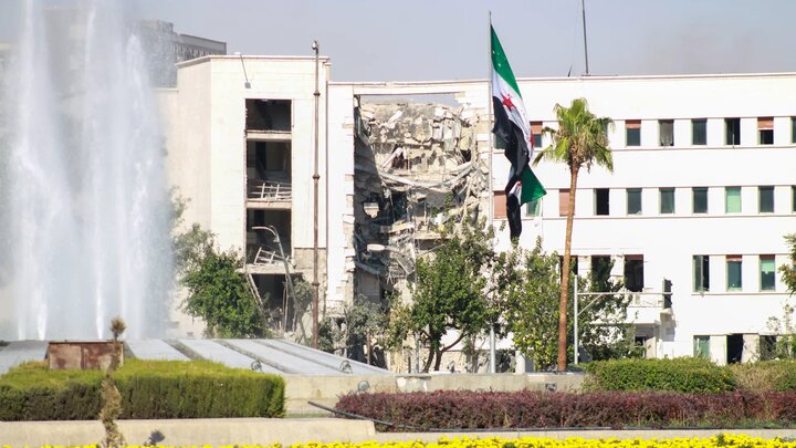 واکنش رژیم جولانی به بمباران ده‌ها نقطه در سوریه توسط آمریکا