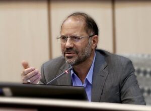 سیفی: استفاده از اتوبوس‌های شهری یزد فردا رایگان است