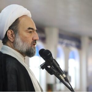 نسخه گره گشایی اقتصادی از زبان امام جمعه زاهدان