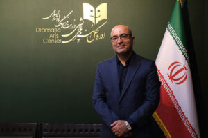 تأکید بر هم‌افزایی تئاتر و سینمای دفاع مقدس در دیدار مسئولان فرهنگی