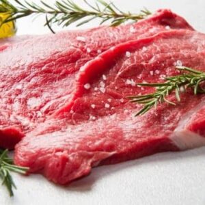 عرضه گوشت گرم گوساله وارداتی به زودی در تهران