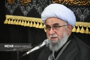 آیت الله یزدی: انتقال آموزه‌های انقلابی و دینی به نسل جوان ضروری است