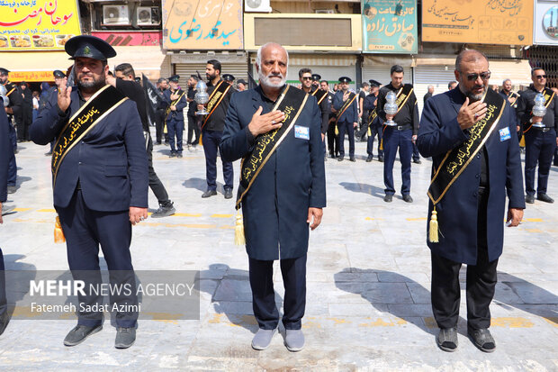 طرح تکریم خادمان و زائران رضوی با ارائه خدمات صدور گواهینامه رانندگی