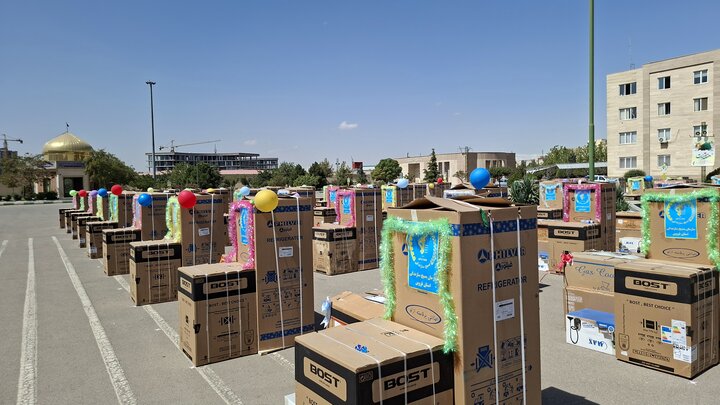 ۲۰۰ سری جهیزیه در مناطق محروم خوزستان توزیع شد